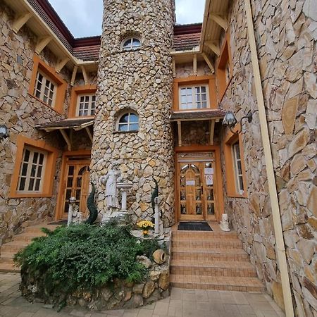 Bastya Wellness Hotel - Nyírbátor Екстериор снимка