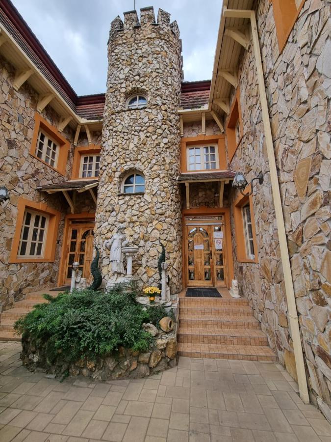 Bastya Wellness Hotel - Nyírbátor Екстериор снимка