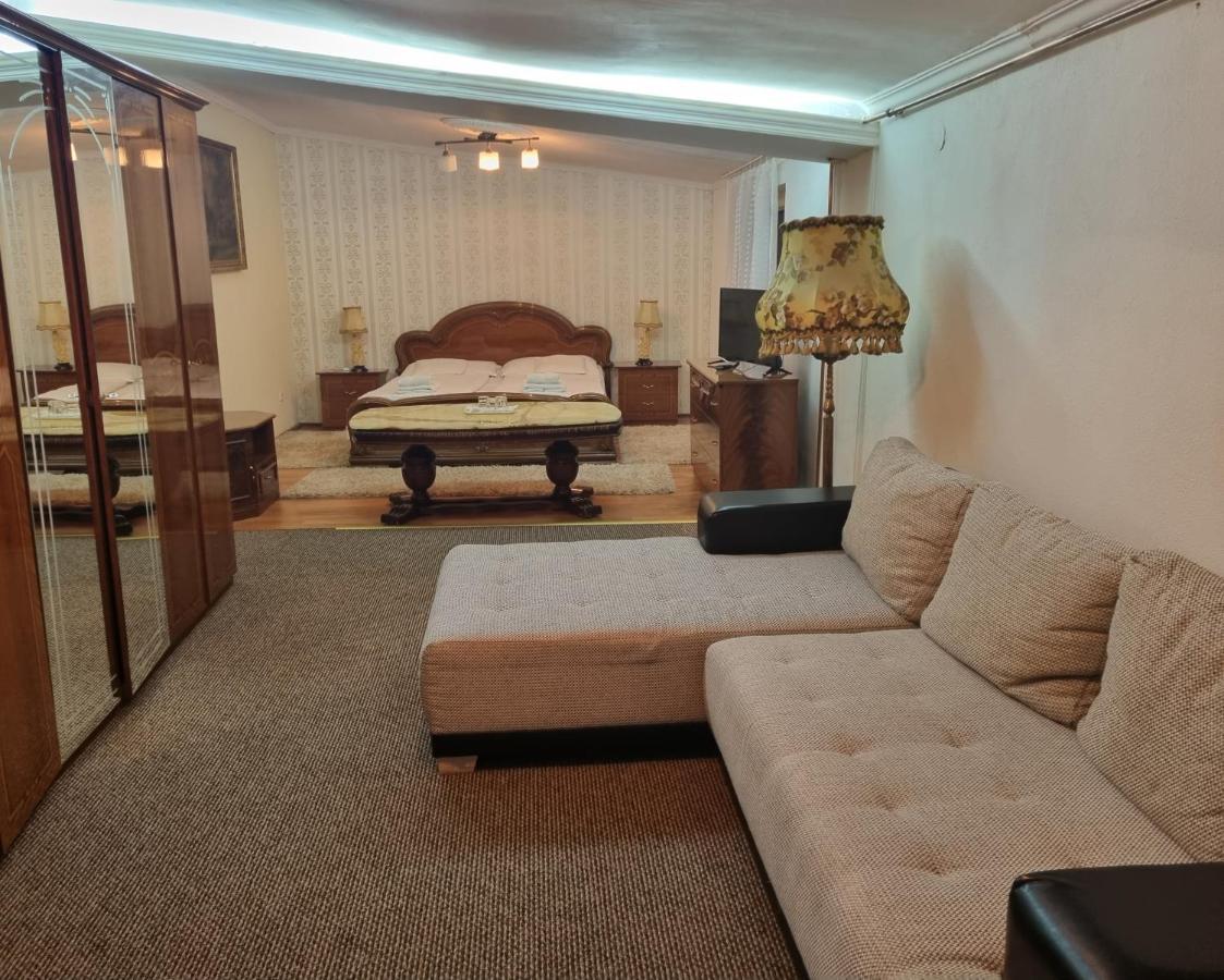 Bastya Wellness Hotel - Nyírbátor Екстериор снимка