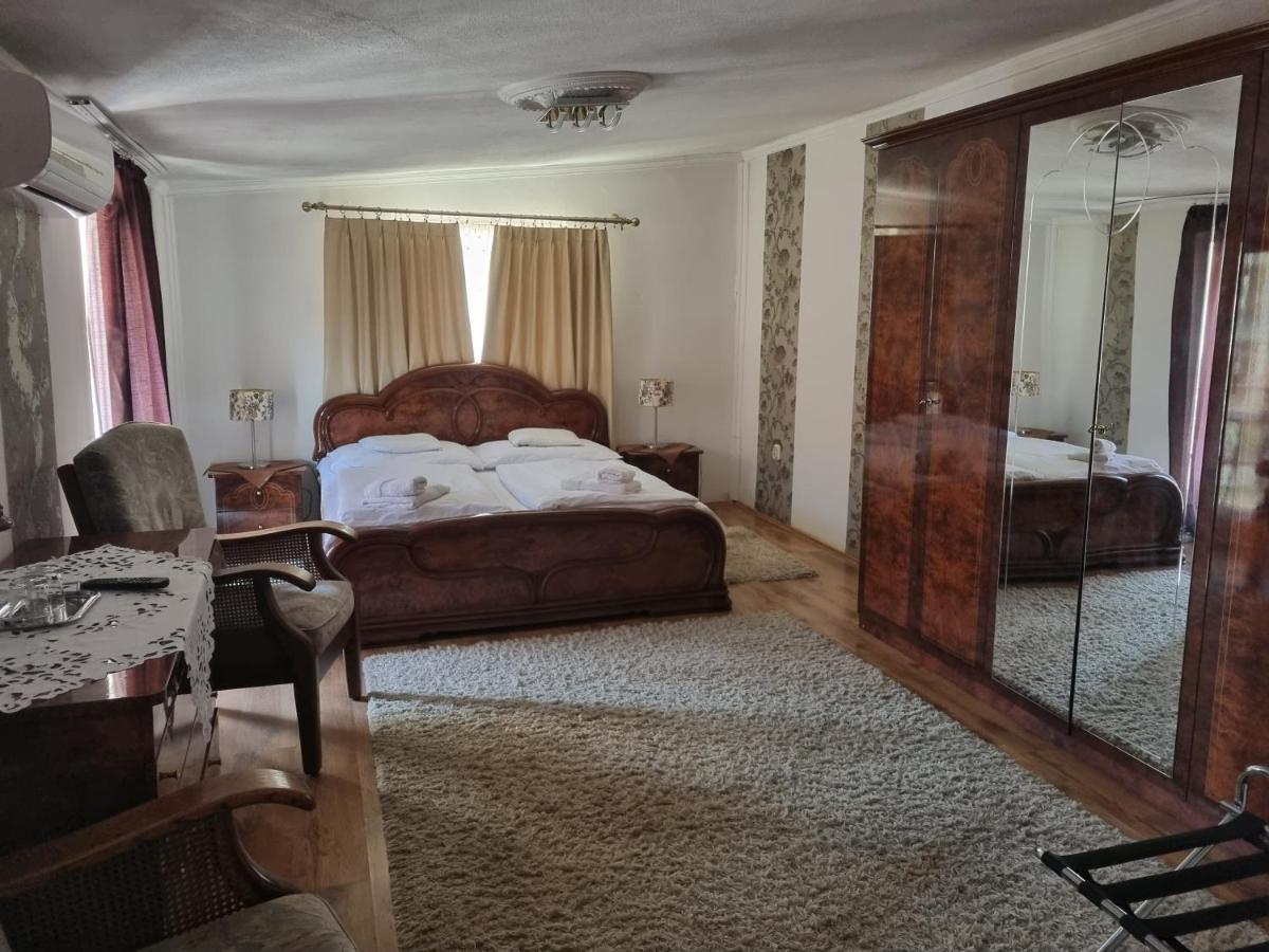 Bastya Wellness Hotel - Nyírbátor Екстериор снимка